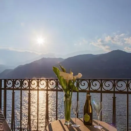 Celia's House * 勒泽诺